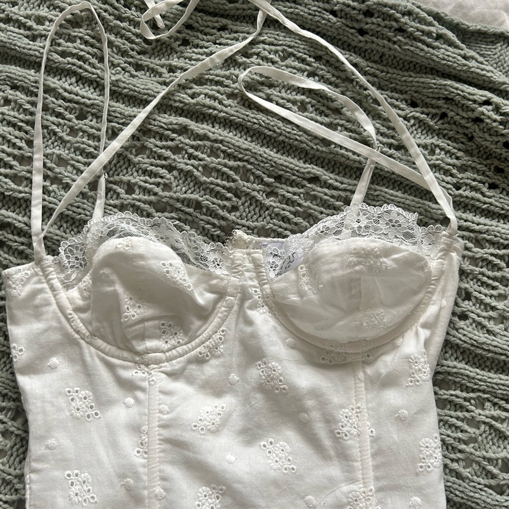 LUVAN LACE CORSET TOP WHITE - Picture 4 of 5